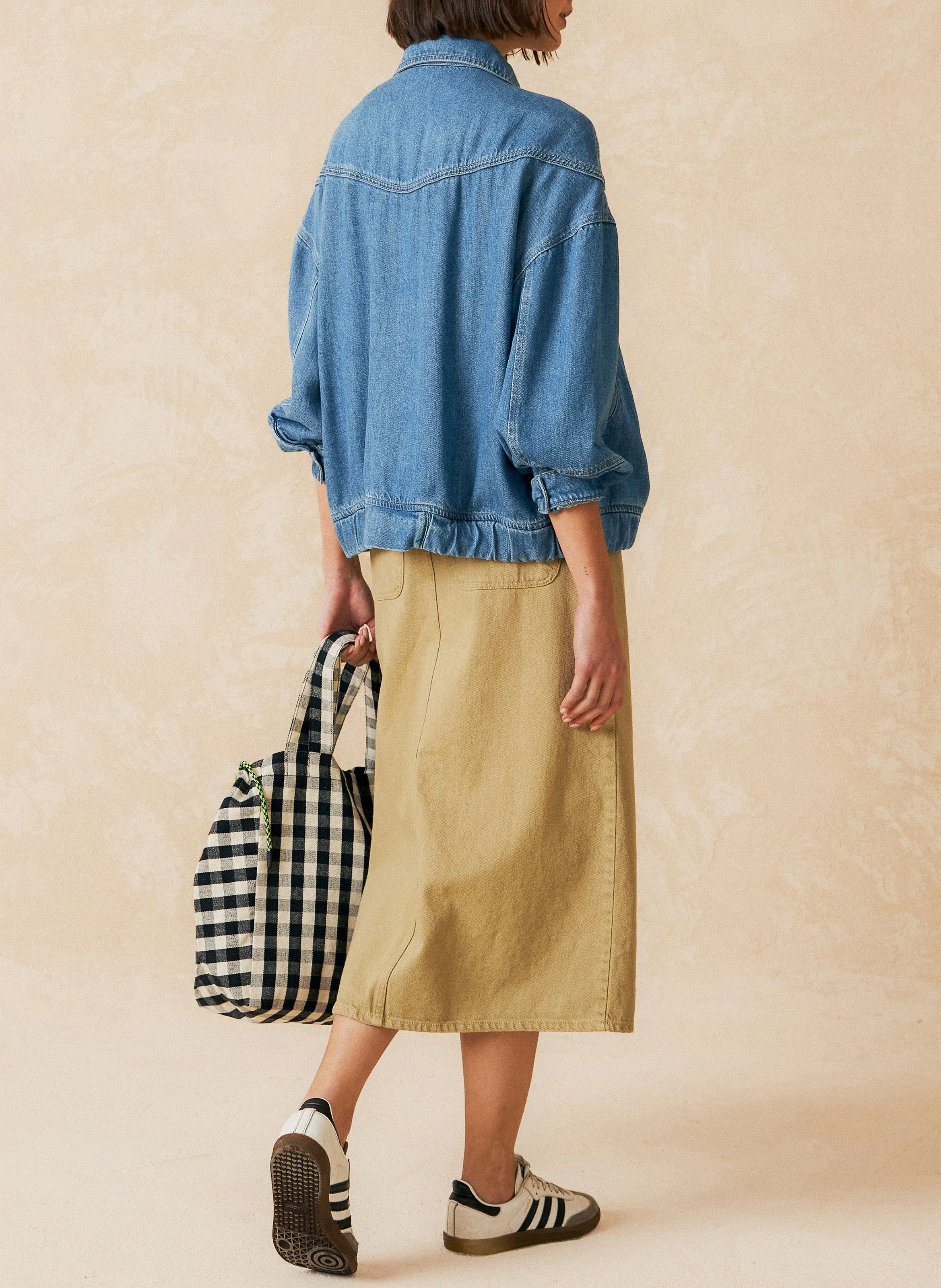  INDI & COLD   Giacca oversize in denim con collo classico | Jeans stone-washed