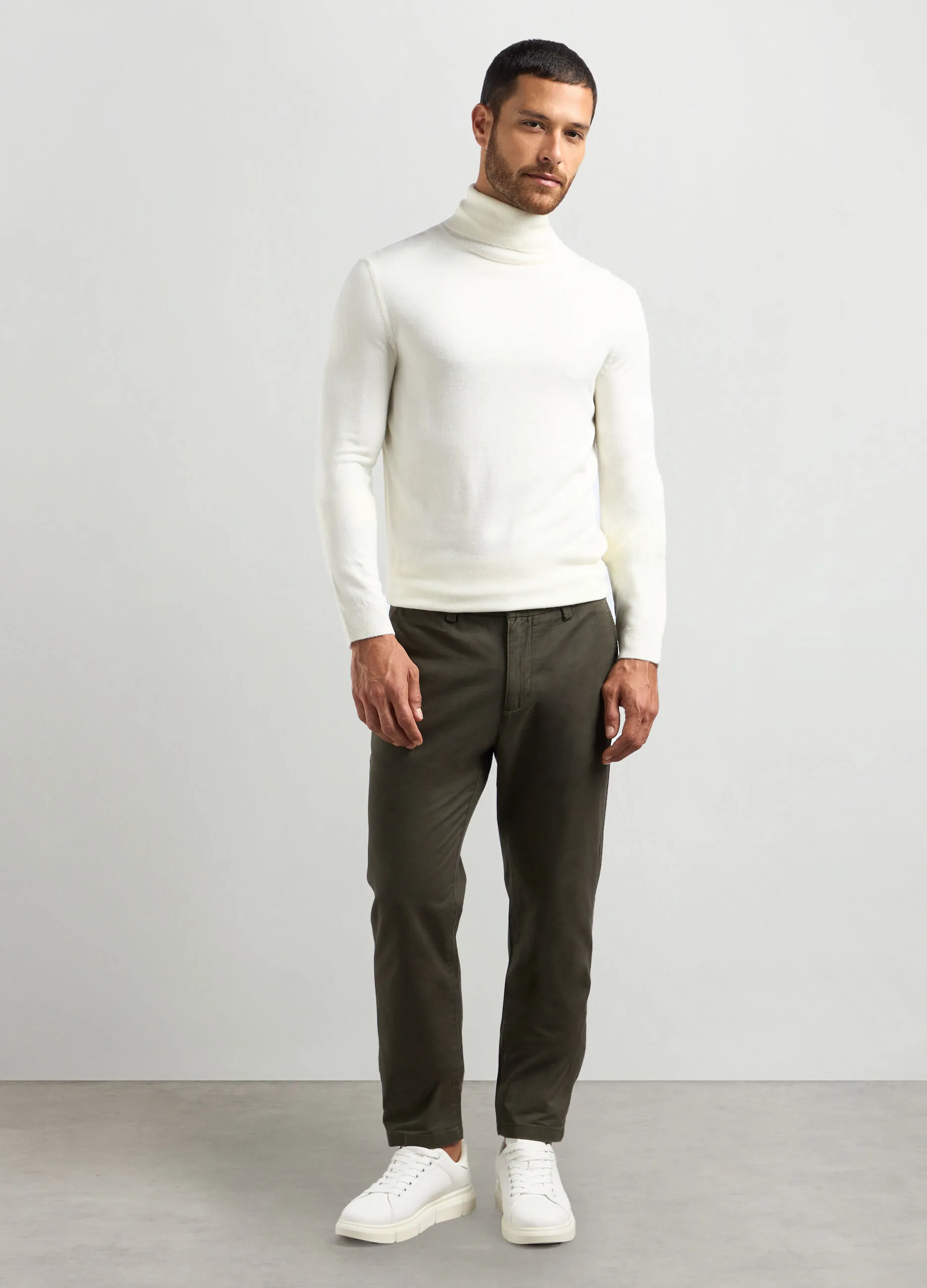 J. HART & BROS  Pantaloni chino regular fit in twill di cotone uomo