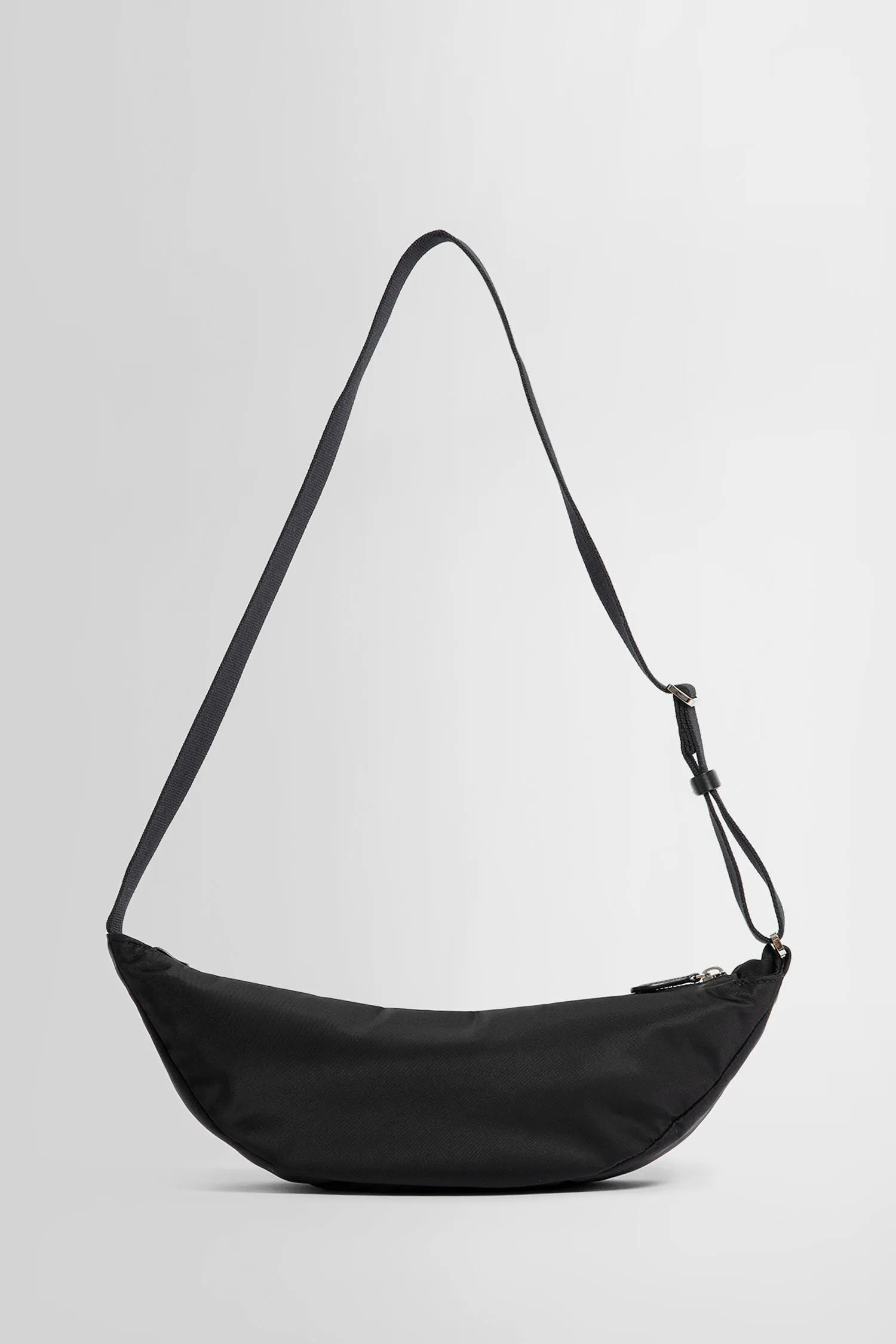 the row  caiden messenger bag 